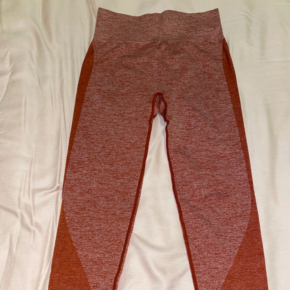PINK high waisted leggings